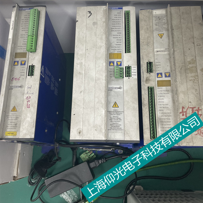 KOLLMORGEN科爾摩根S620-FAN驅動器報警N107維修