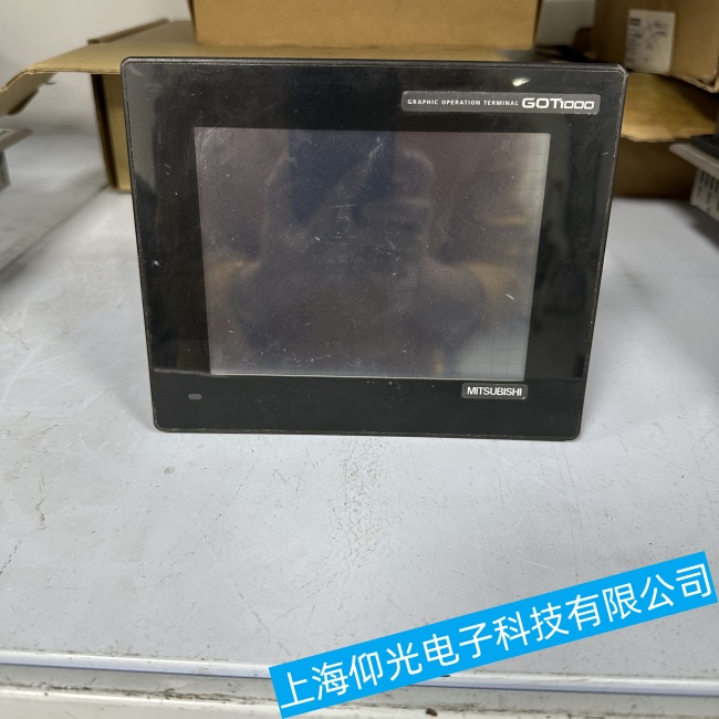 上海三菱觸摸屏GT1595系列屏幕顯示內(nèi)容不正常故障維修哪家靠譜